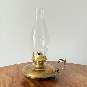 * SOLD * VINTAGE LEE WOO SOLID BRASS OIL LAMP
